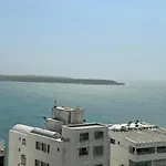 Palmera Beach