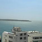 Palmera Beach